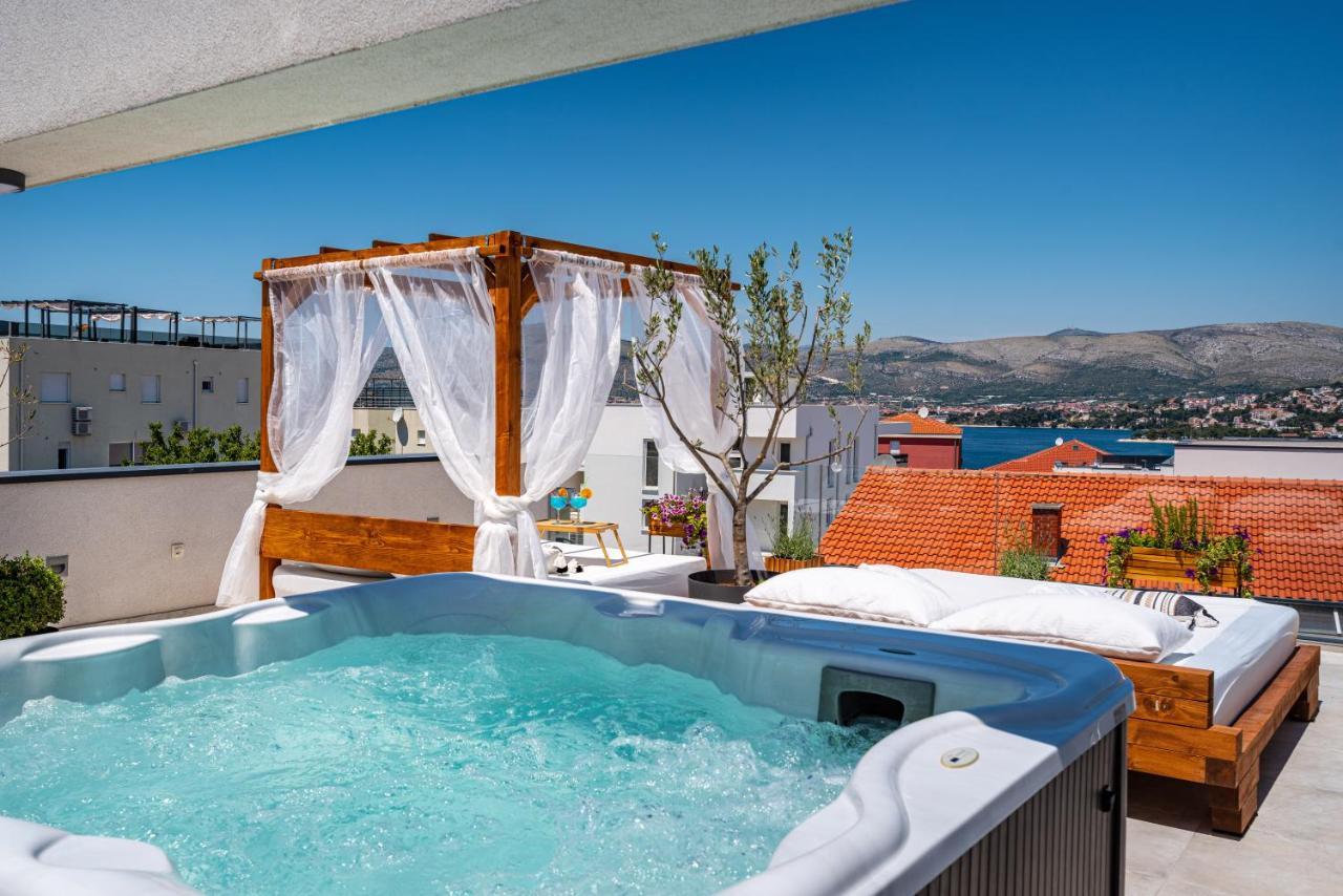 特罗吉尔Rooftop Spa公寓 外观 照片